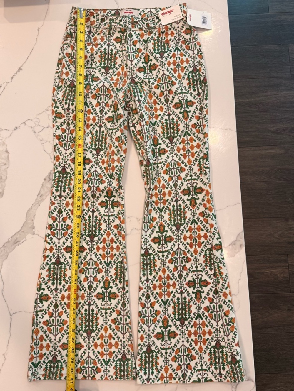 Wrangler High-Rise Fierce Flare Vibrant Printed Jeans in Green & Orange - Picture 3 of 10